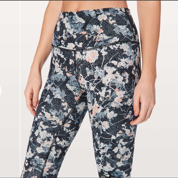 lululemon athletica Pants - Lululemon Wunder Under Hi-Rise Tight 28"